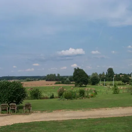 La Buzardiere Chambres D'hotes Bed & Breakfast Malicorne-sur-Sarthe