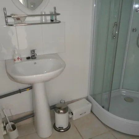 Bed & Breakfast La Buzardiere Chambres D'hotes Malicorne-sur-Sarthe